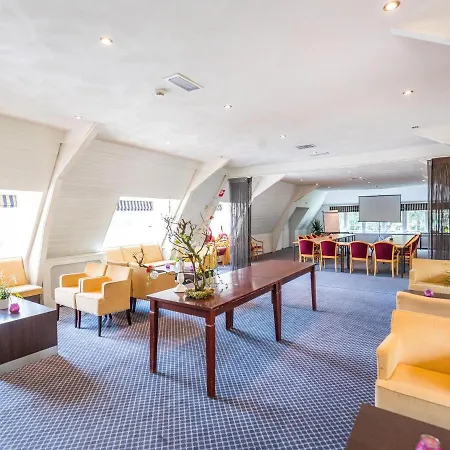 Modern, Luxury With Sauna And Spa, In A Close To De Veluwe Lunteren